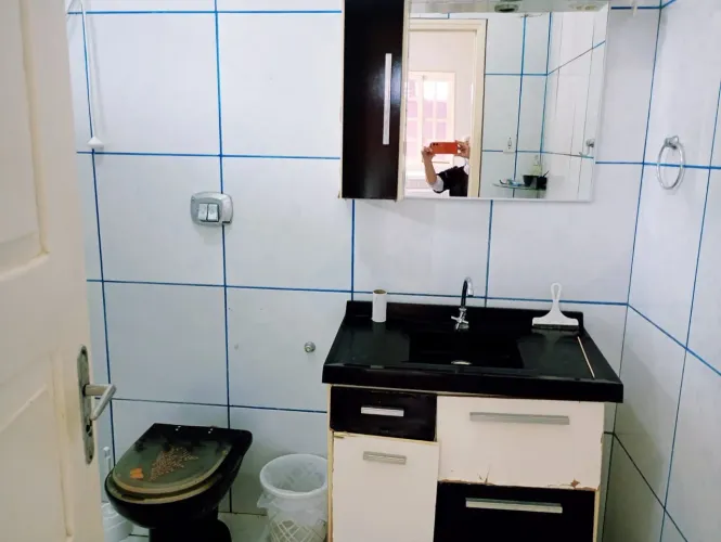 Alugo casa grande pra família