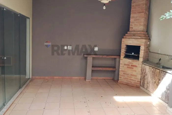 CASA EM CONDOMINIO PARA LOCAÇÃO