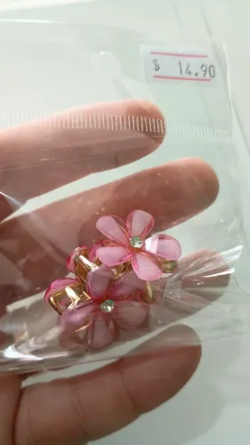 Par de presilha de cabelo em formato de flor pequena