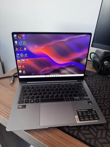 Samsung Galaxy Book4 Pro 14" - 1.5TB SSD - Garantia até Out/26 - Impecável