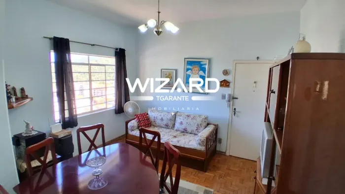 Apartamento à venda com um dormitório e garagem em Águas de Lindoia SP