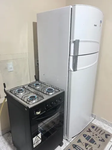 Kit geladeira cônsul e fogão de 4 bocas