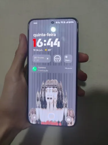 Vendo OnePlus Nord 5 com traseira trincada