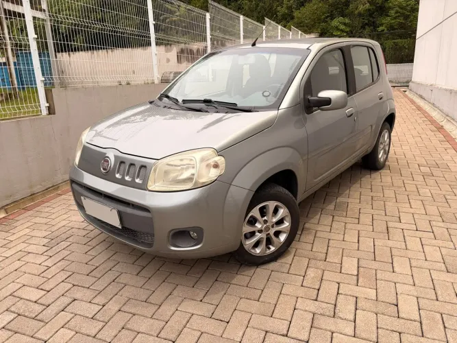 Fiat Uno Vivace/rua 1.0 EVO Fire Flex 8V 5P 2012