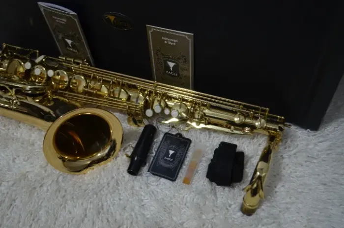 Sax Tenor Si Bemol Eagle ST-503 Laqueado ((( Novo! Novo! Novo! )))