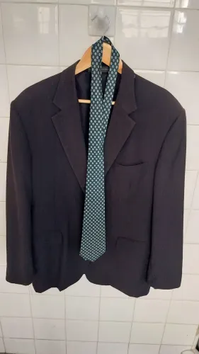 Terno tng preto no 58 / 52