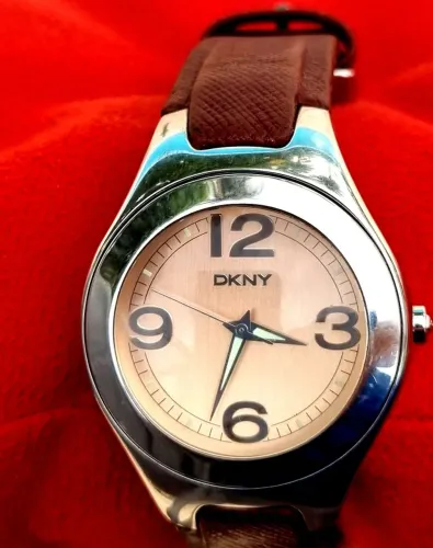 Relogio DKNY! MUITO RARO!
