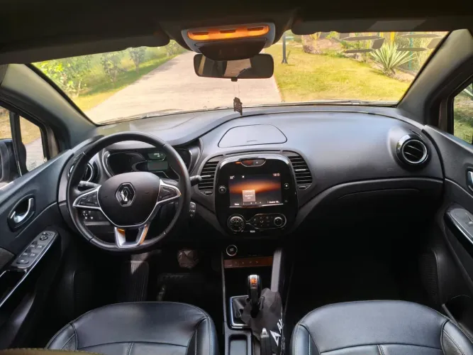 Renault Captur Intense 1.3 TB 16V Flex 5P AUT 2022