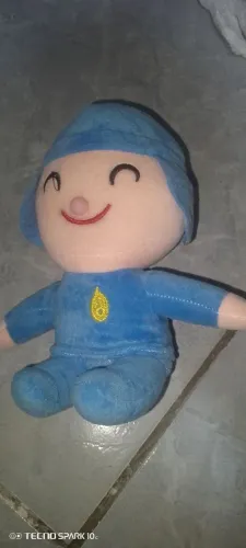Pocoyo de pelúcia 