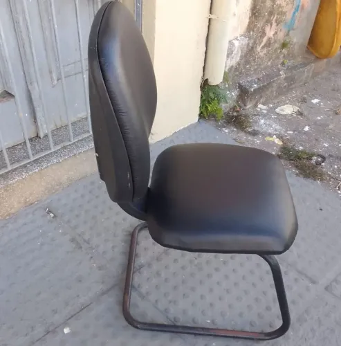 Cadeira de escritório preto