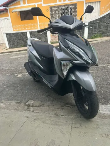 Honda elite 125