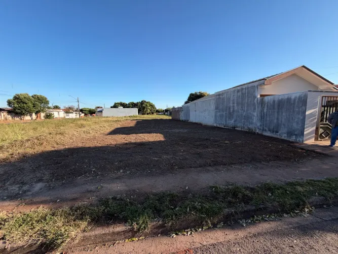 Terreno terreno com 290 m²