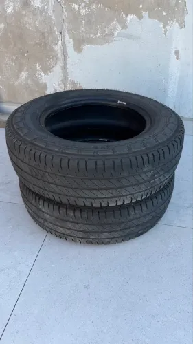 Pneus Michellin 205/75r16C Agilis 3 Meia Vida