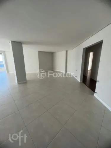Apartamento à venda Rua Bento Gonçalves, Nossa Senhora de Lourdes - Caxias do Sul