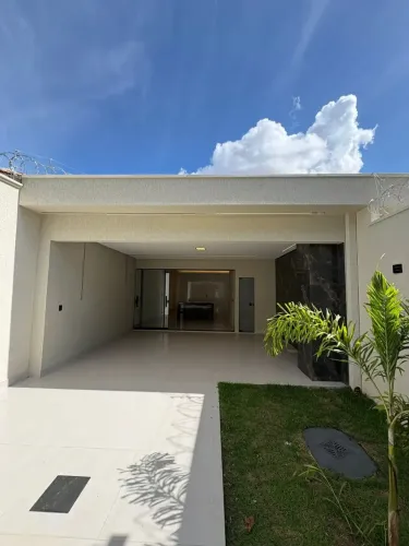 Linda casa! 3 Quartos sendo 1 Suíte + Lavabo - Cozinha em ilha e Churrasqueira - Recanto d