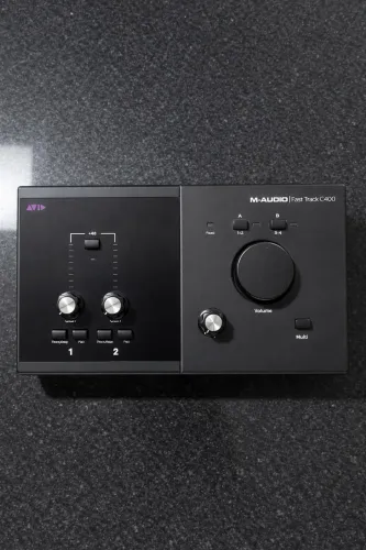 Interface M-audio Fast Track C400