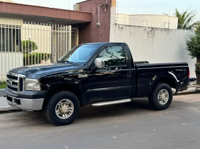 Ford F-250 XLT 3.9 4X2 Diesel TB 2007