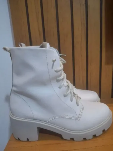 Calçados Botas 