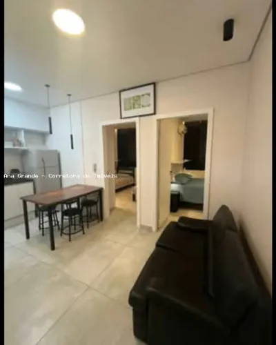 Apartamento para Locação em Santos, Gonzaga, 2 dormitórios, 1 suíte, 1 banheiro