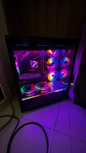 PC GAMER + MONITOR 24 - ACEITO TROCAS