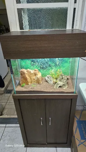 Aquário 43L com móvel