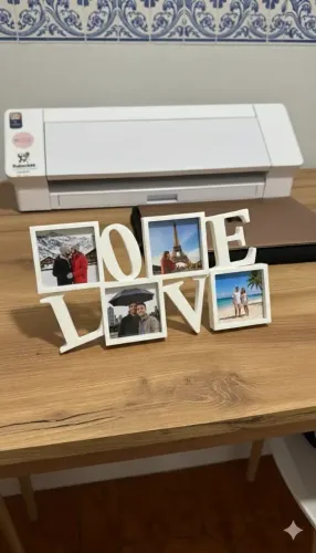 Porta fotos LOVE