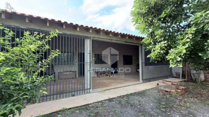 Casa com 2 dormitórios à venda, 100 m² por R$ 230.000,00 - Ivailandia - Engenheiro Beltrão