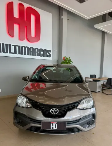 Toyota Etios X Plus Sedan 1.5 Flex 16V 4P Aut. 2020
