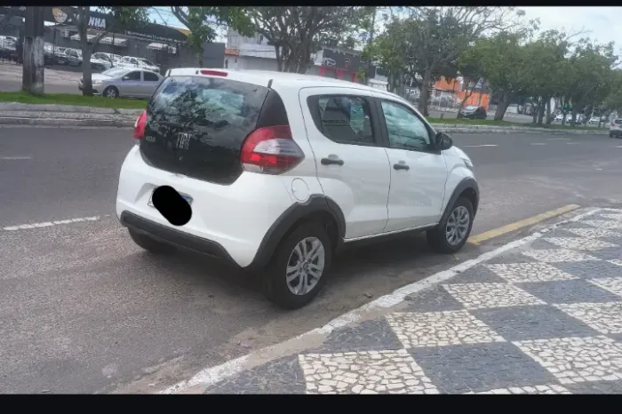 Fiat Mobi Like 1.0 Fire Flex 5P. 2024