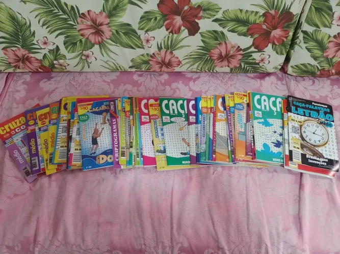 Revista de caça palavras , cruzadas  kit 49 unidades