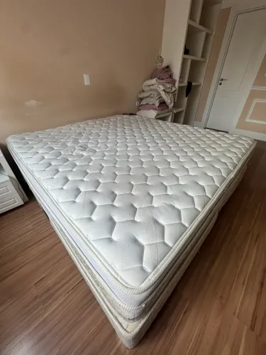 Cama King Size
