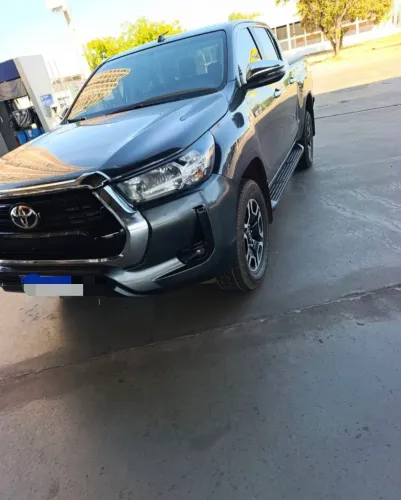Toyota Hilux CD SR 4X4 2.8 TDI Diesel Aut. 2021