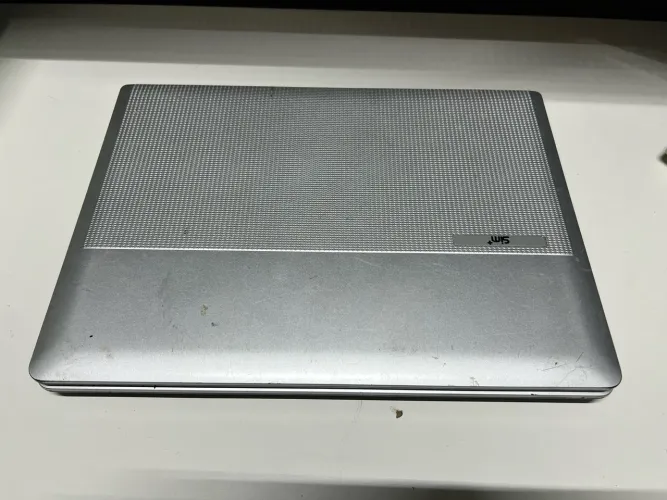NOTEBOOK POSITIVO LIGA MAS NÃO DÁ VÍDEO