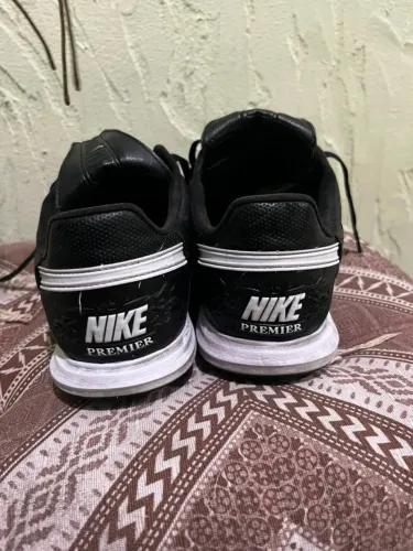 Chuteira Nike Premier 3 40