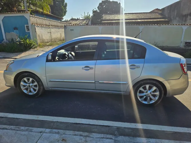 Nissan Sentra S 2.0/ 2.0 Flex Fuel 16V Aut. 2012