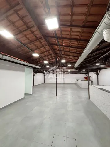 Loja/Salão para Alugar na Glória, Vila Velha 1 Banheiro