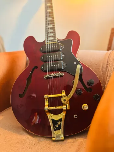 Epiphone Riviera P93 edição limitada