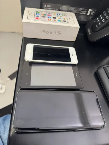Lote Celulares Com Defeito Samsung Galaxy S9 SM-G9600/DS iPhone Nokia Para Peças