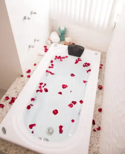 Vendo hidromassagem com aquecedor a gás