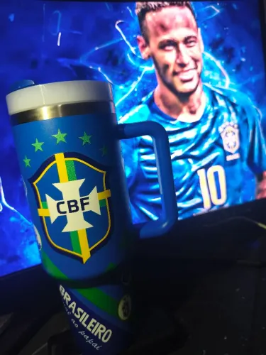 Garrafa Térmica Seleção Brasil Azul 1,2L Premium Alta Qualidade A Pronta Entrega