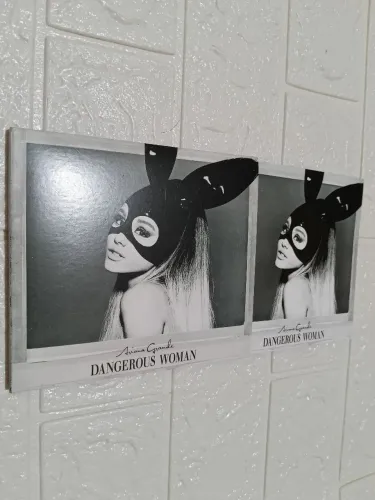 Ariana Grande Dangerous Woman.