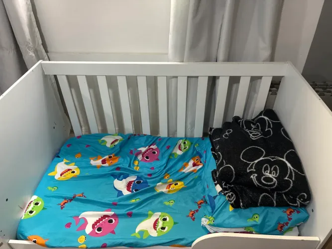 Cama berço de chão com colchão