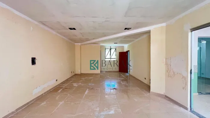 Sala para alugar, 55 m² por R$ 2.060,00/mês - Zona 7 - Maringá/PR