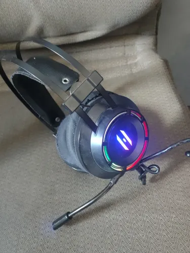 Headset com fio USB