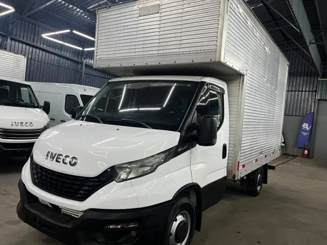 Iveco Daily Chassi 35-150 Curto 3.0 (die.)(e5) 2021