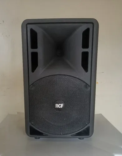 Caixa RCF 310