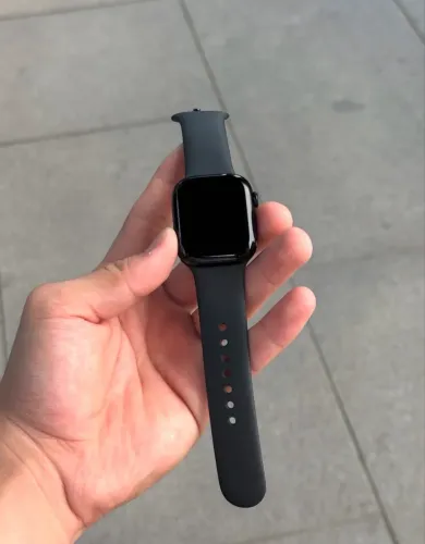 Apple Watch Series 8