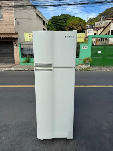 Vendo geladeira Continental Duplex R$ 1100