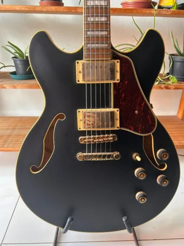 Ibanez semi acústica AS73G Preta 2023