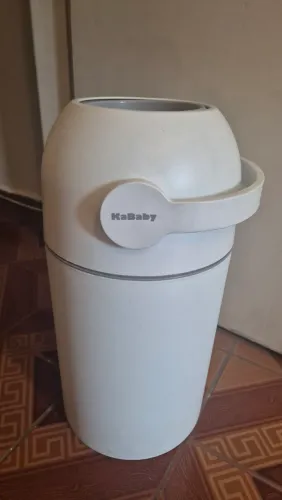 Lixeira mágica antiodor Kababy